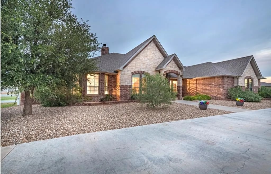 2301 S County Rd 1087