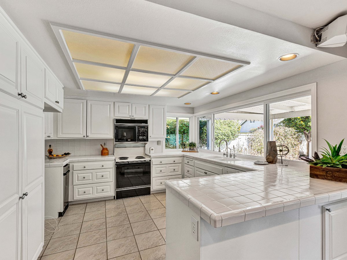 Moving to Anaheim Hills? Here's Why Buyers Trust Jennifer Matsumoto