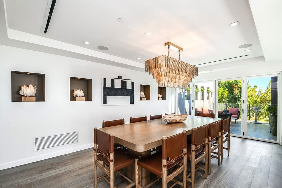 Vireon Pavilion, Pacific Coast Hwy, 90265