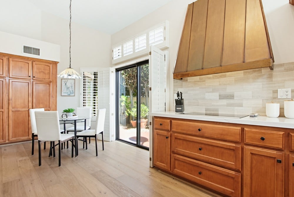 28782 Vista Valley Dr