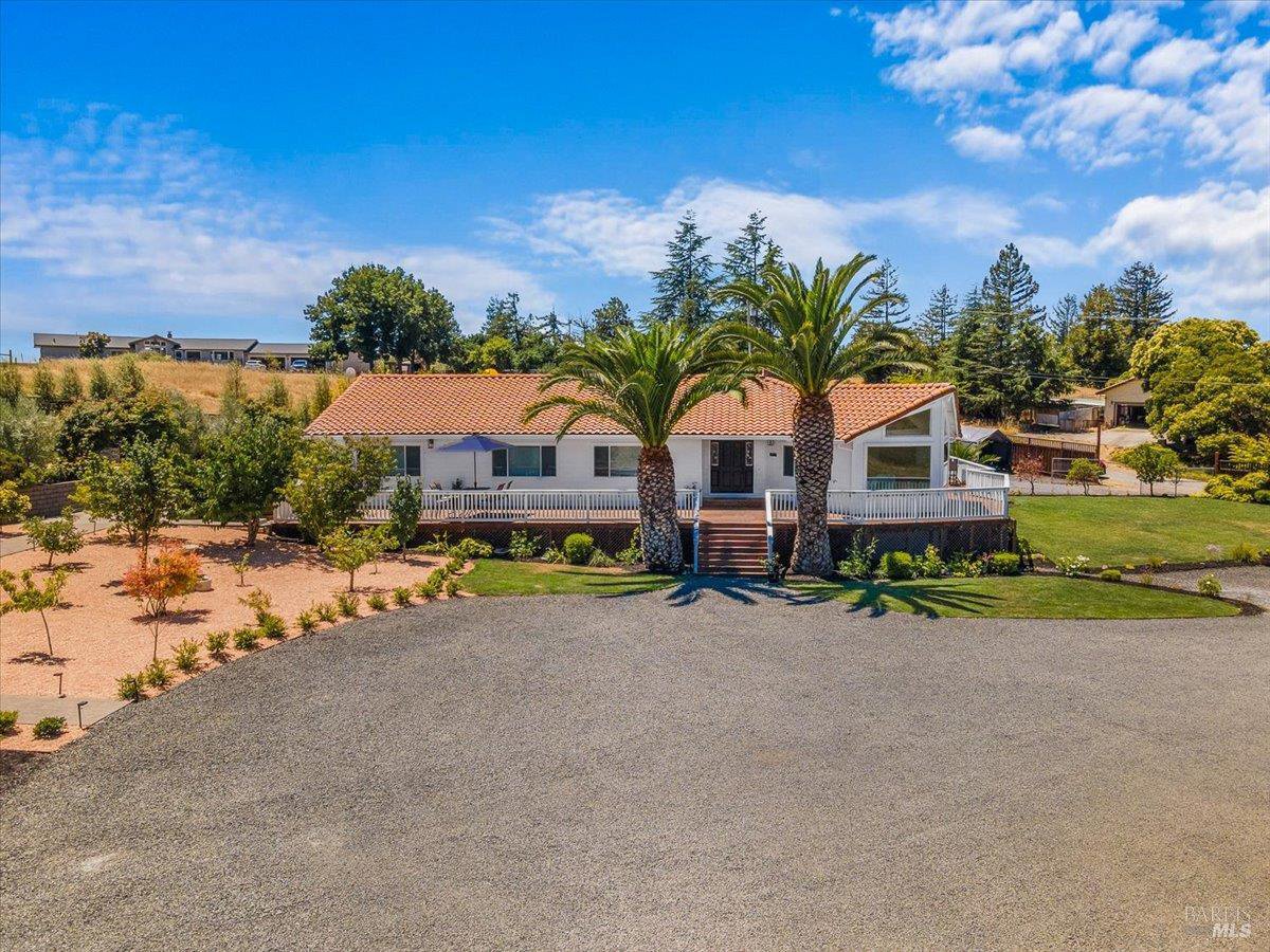 1660 Old Adobe Road