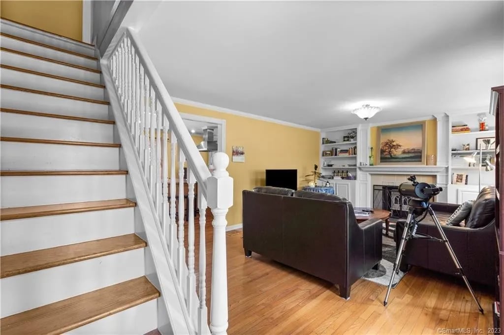 54 Chestnut Hill Road