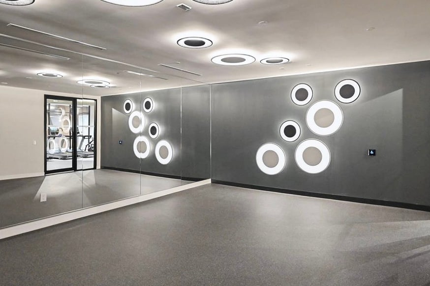 2495 Eglinton Avenue W 1703