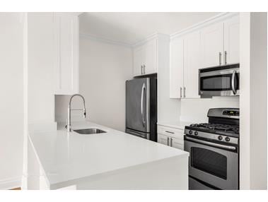 350 E 82nd St, #5K