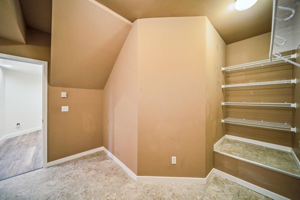 2353 Yakima Court