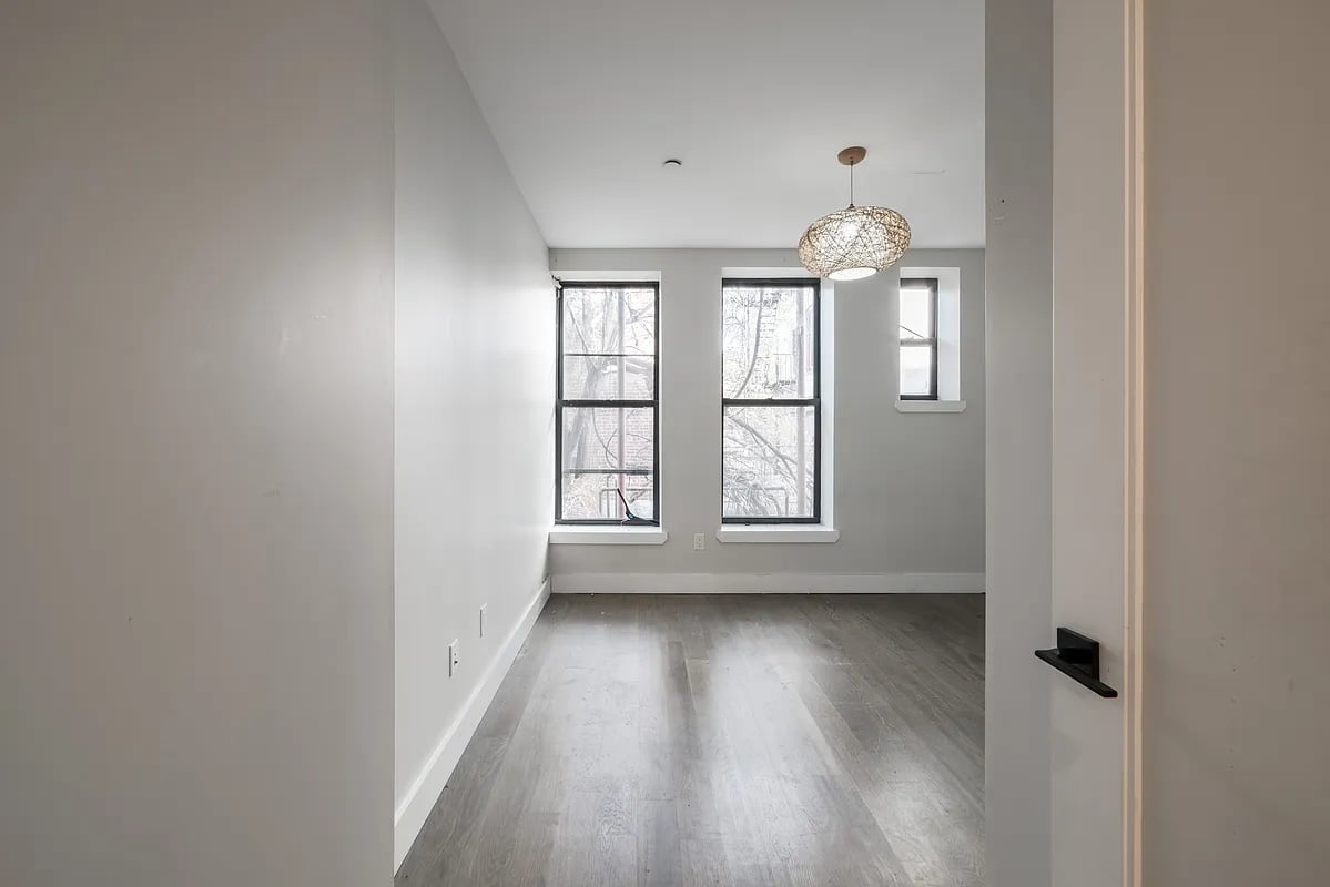 1283 Nostrand Ave 1R