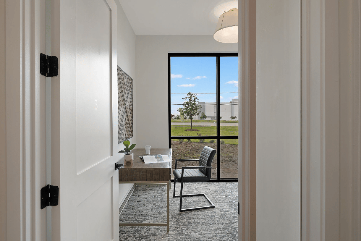 Receive 12 Weeks FREE When You Move-In By 11/30!