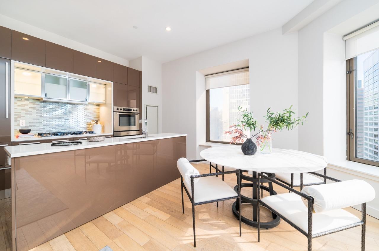 75 Wall Street, Apt 22-C