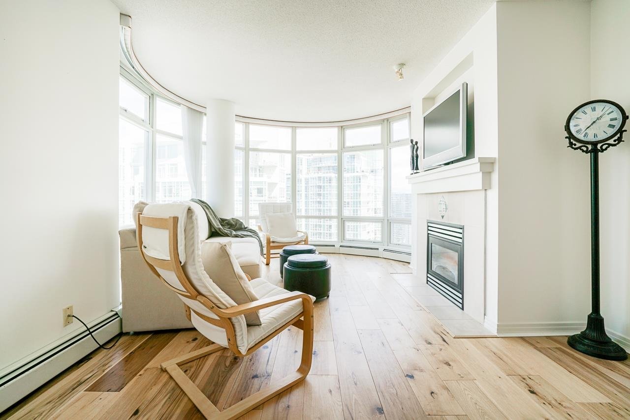 3205-1199 Marinaside Crescent, Vancouver