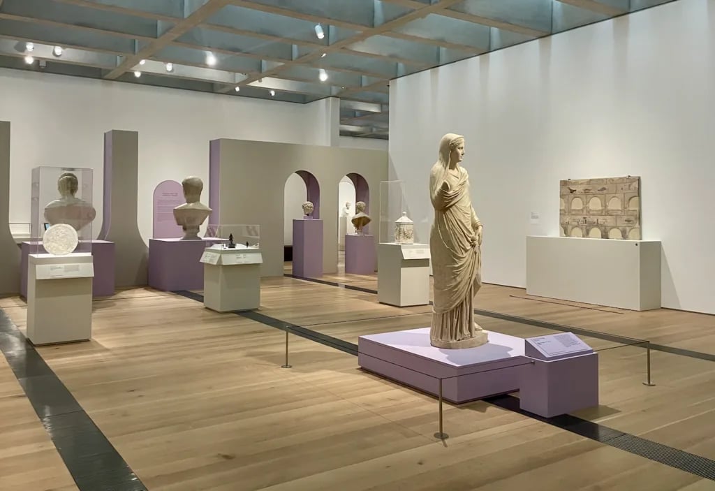 Treasures of the past shine in ‘Ancient Splendor’