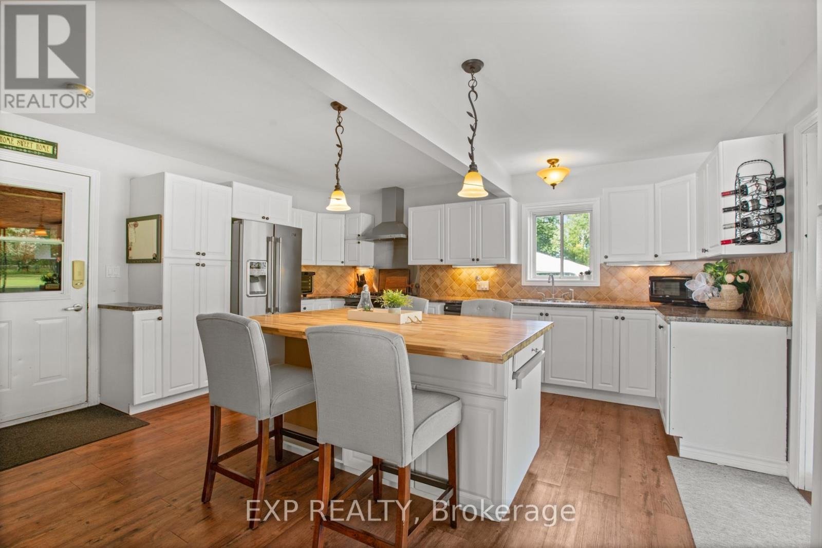 1178 BAY ROAD