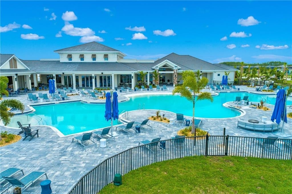 19053 Aqua Shore Dr