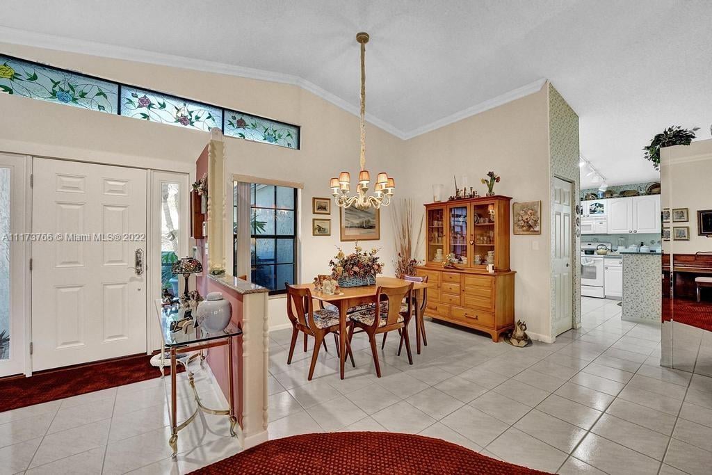8870 Boatswain Dr