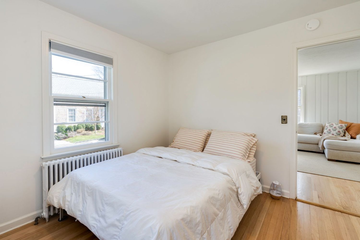 The Sweetest Renovated Cottage in Sag Harbor Village