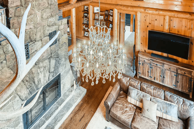 Just Listed: Castle Retreat in Evergreen