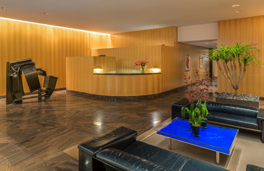 15 West 53rd Street 13J