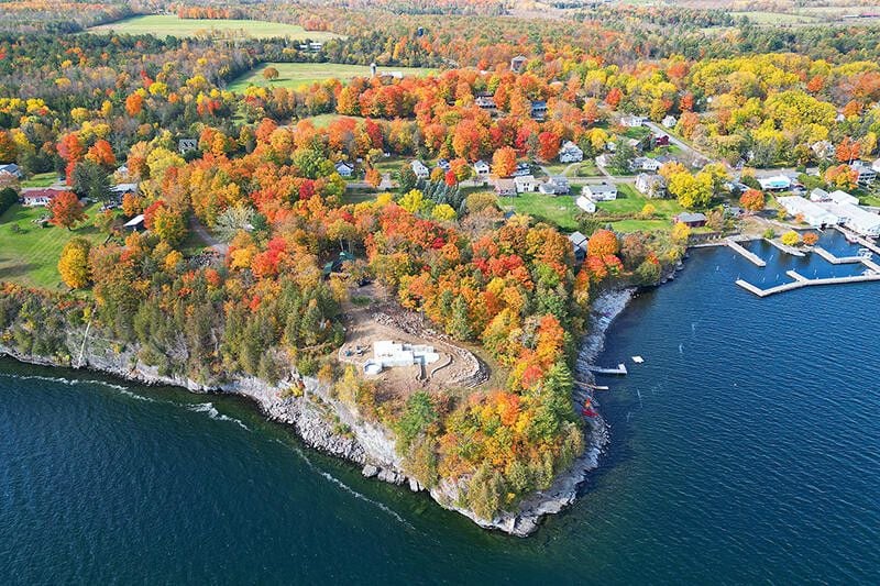 2226 Lake Shore Road