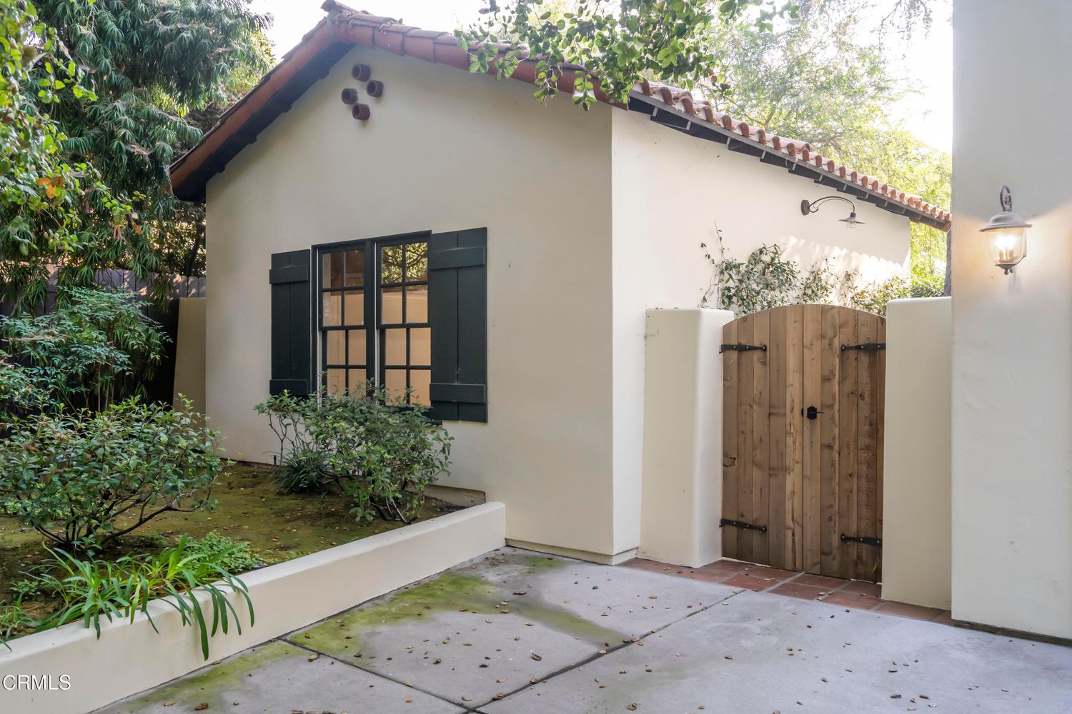 59 W Orange Grove Ave