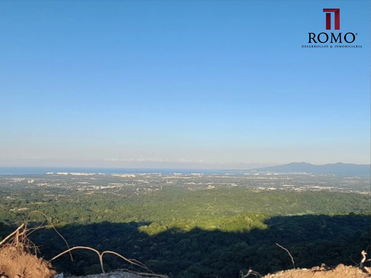 Macrolote en Venta para Desarrollar  $93'000,000.00 MN