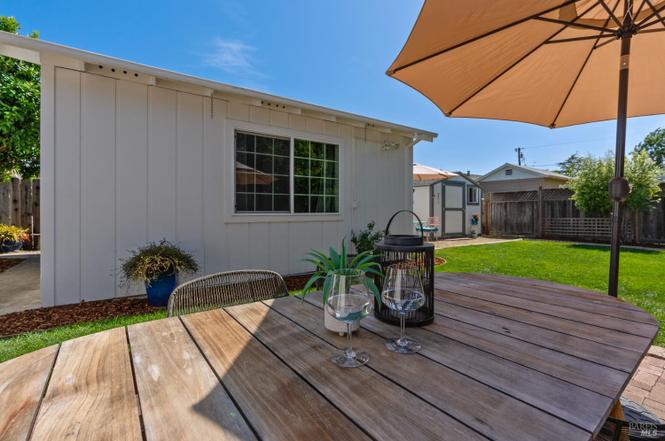 2387 Yajome St