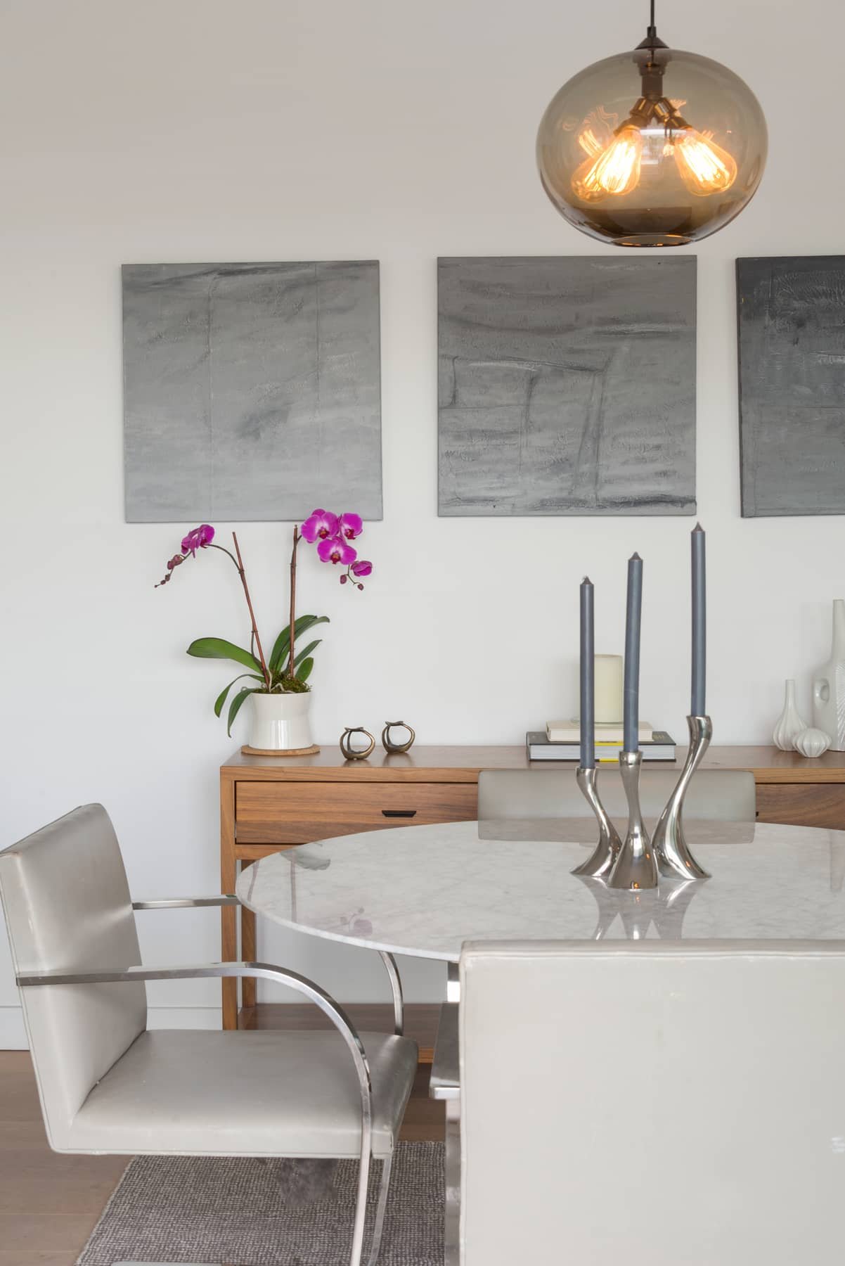 Prestigious Plaza Towers | 5-Star Amenities - Full Service Building