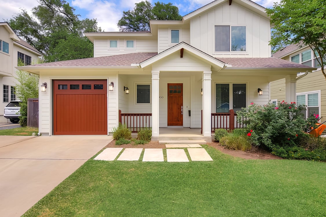 2200 Bonita St | Leased