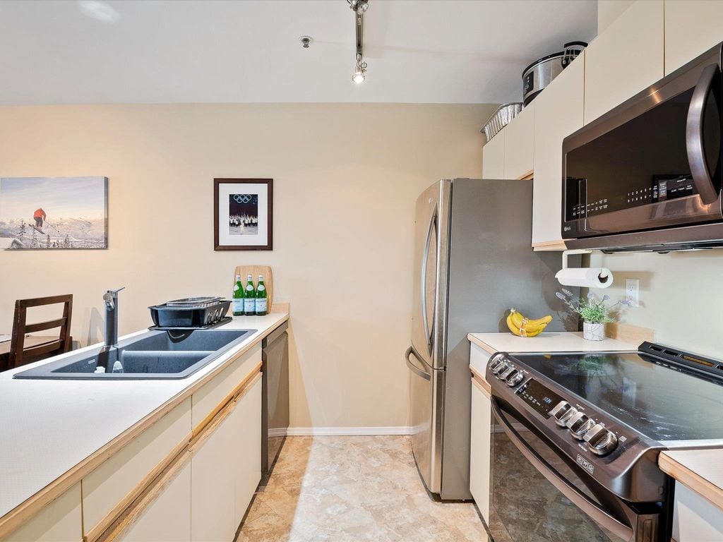 4573 Chateau Blvd #228