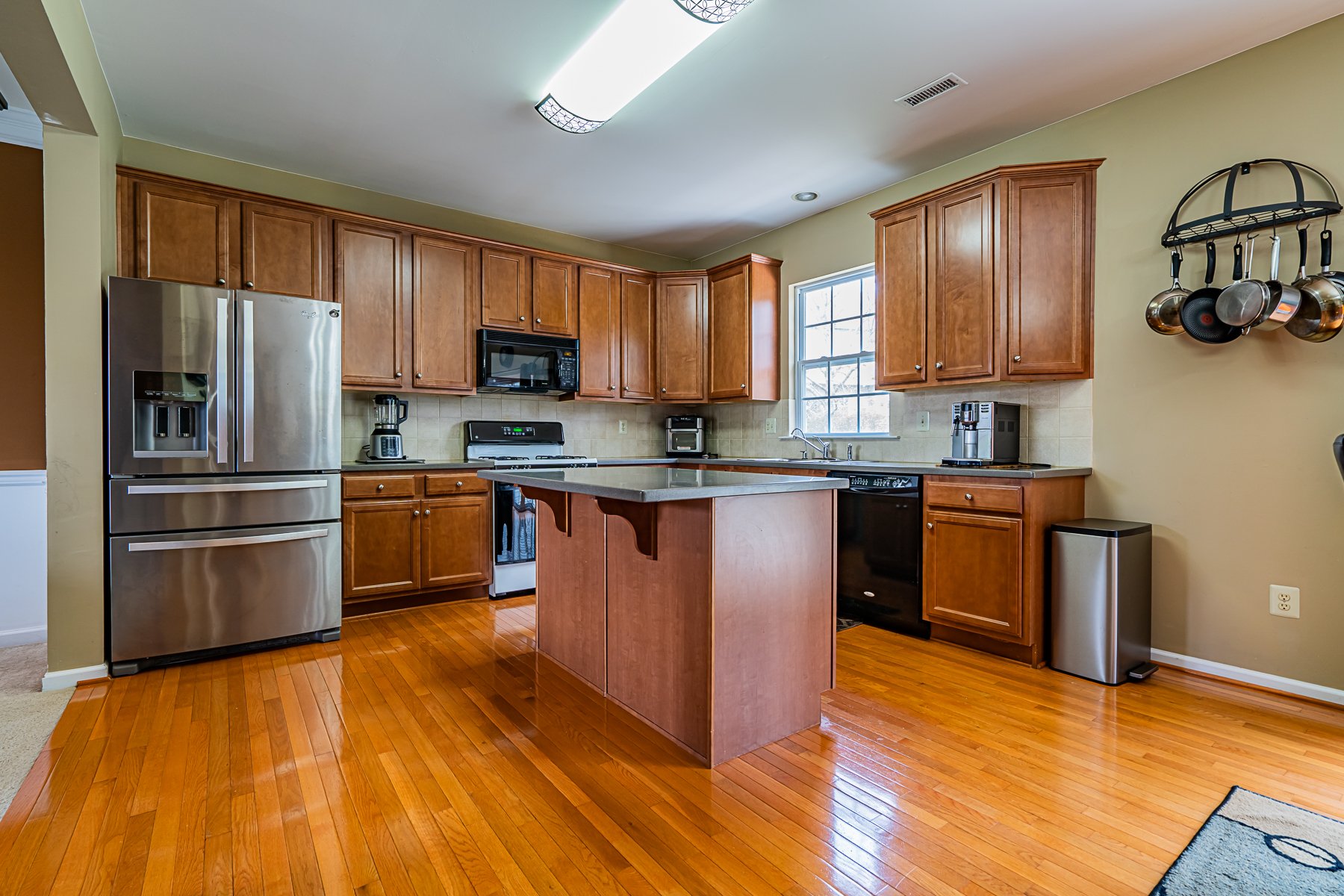 4970 Hycliff Chase