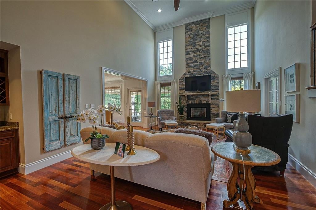 108 Walden Pond Lane