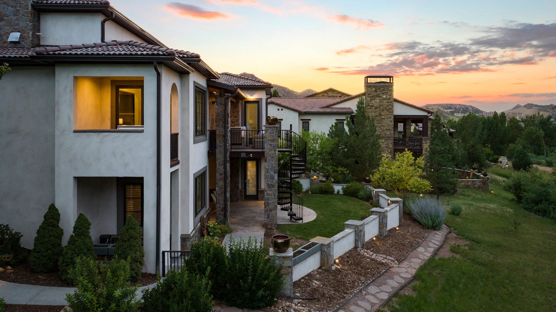 8326 Raphael Lane