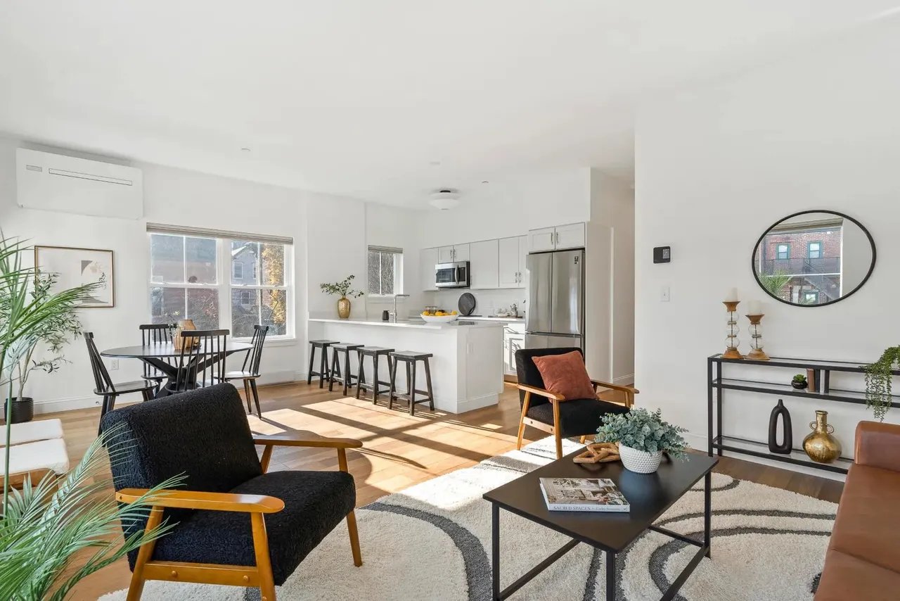 New Listing! 148 Newbury Street, 2, Portland, ME 04101 – $789,900