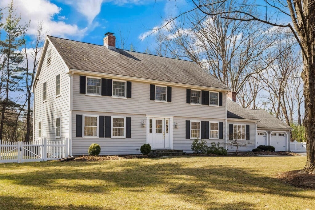 41 Meadow Drive