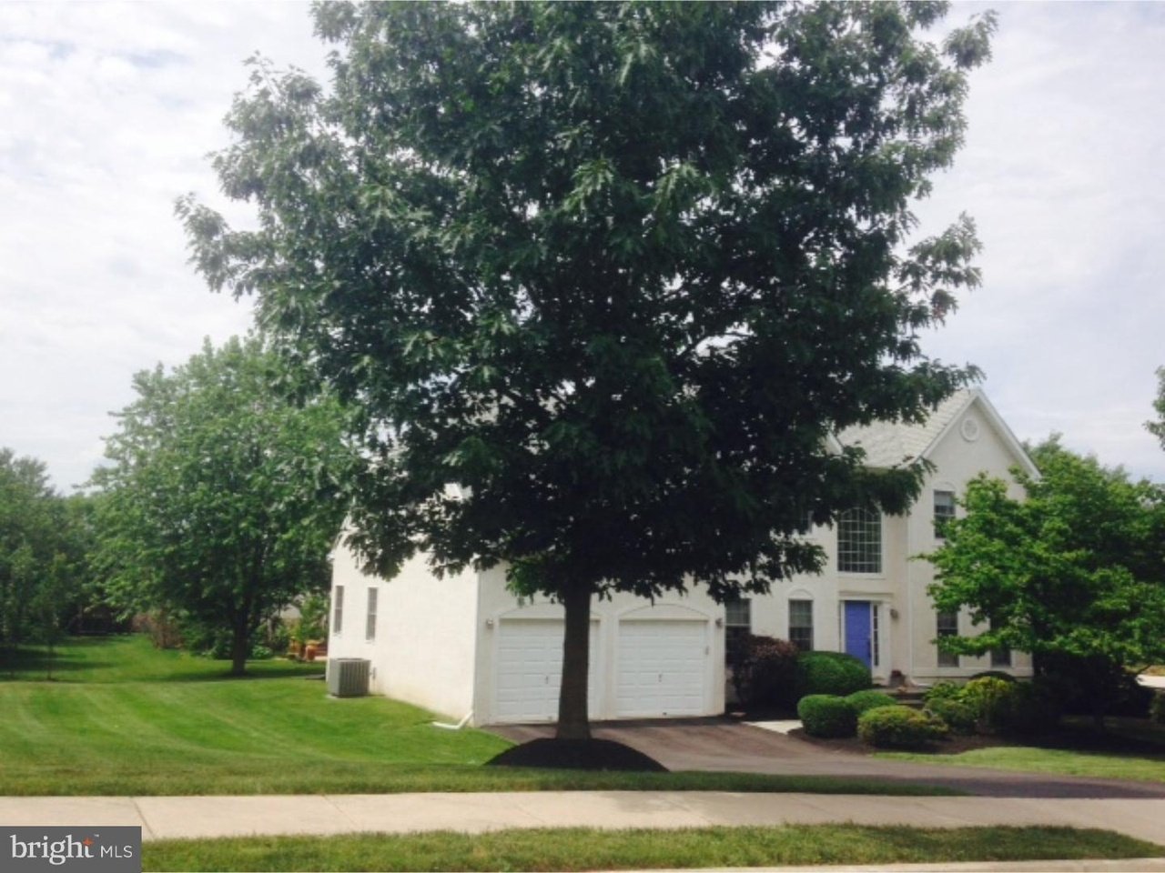 7017 Redcoat Dr