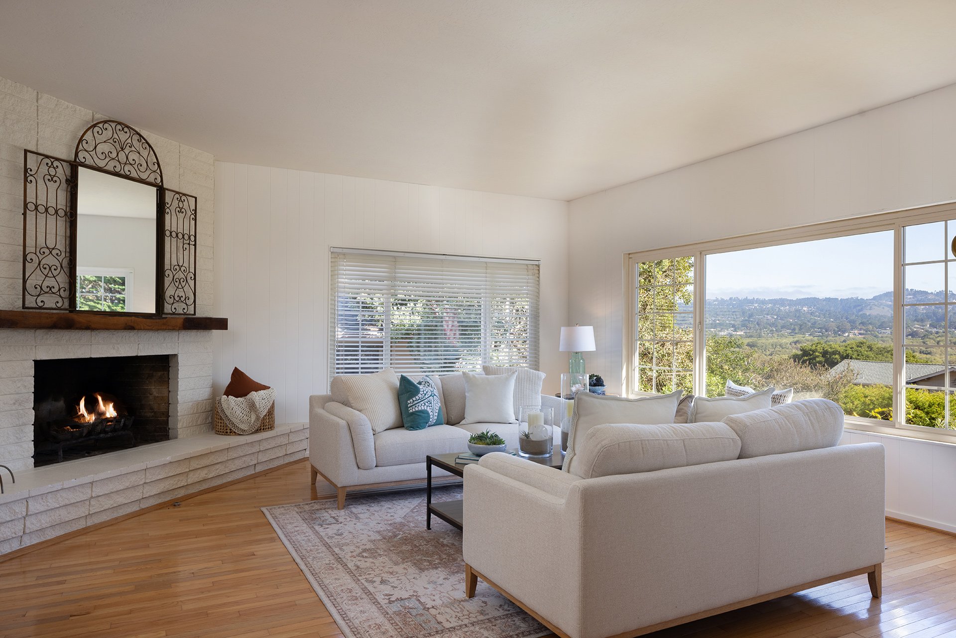 Carmel Meadows Living