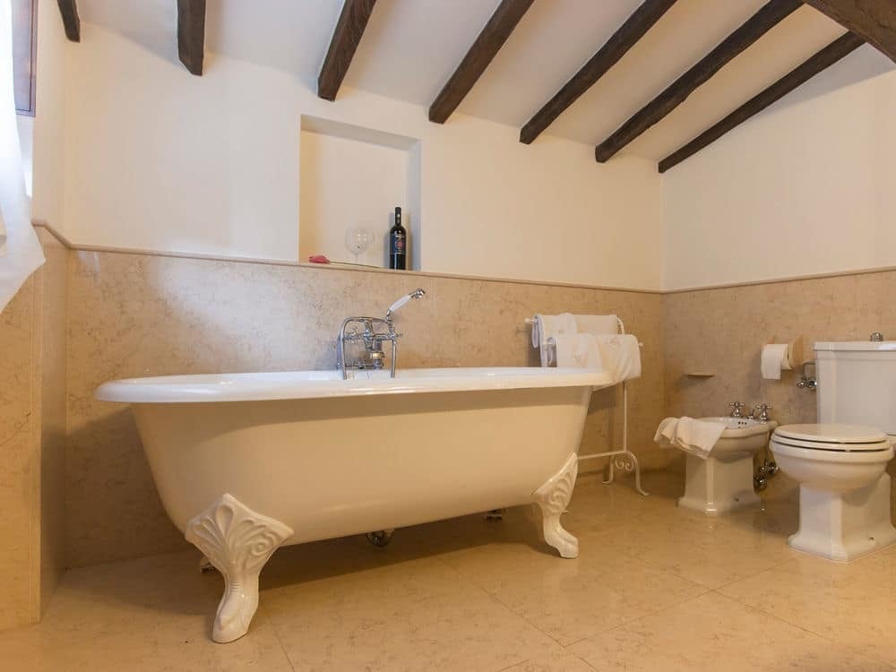 Charming Villa on the Versilian Coast of Tuscany