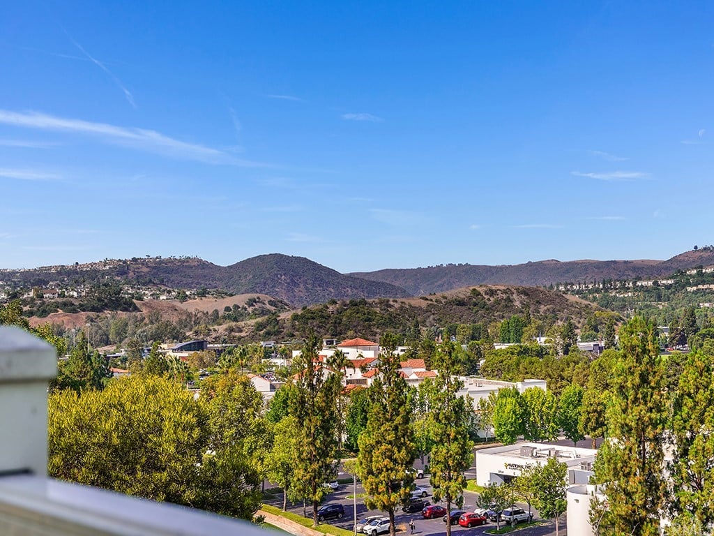 27775 Niguel Village Dr