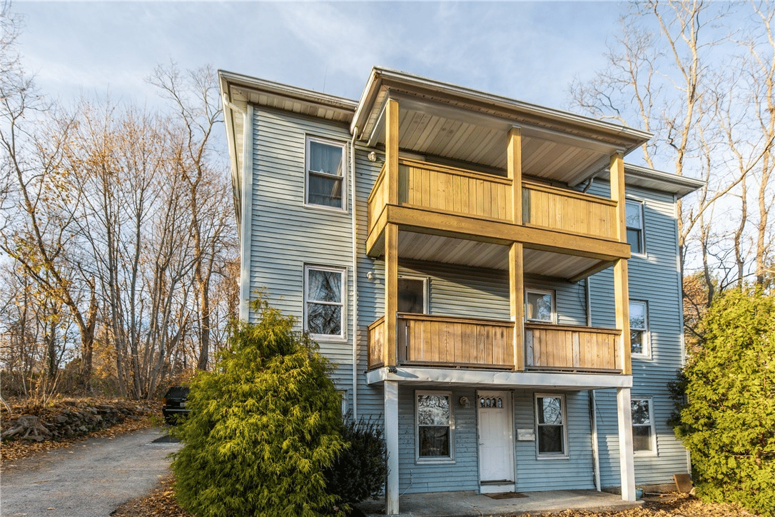 10 Gosselin Ct