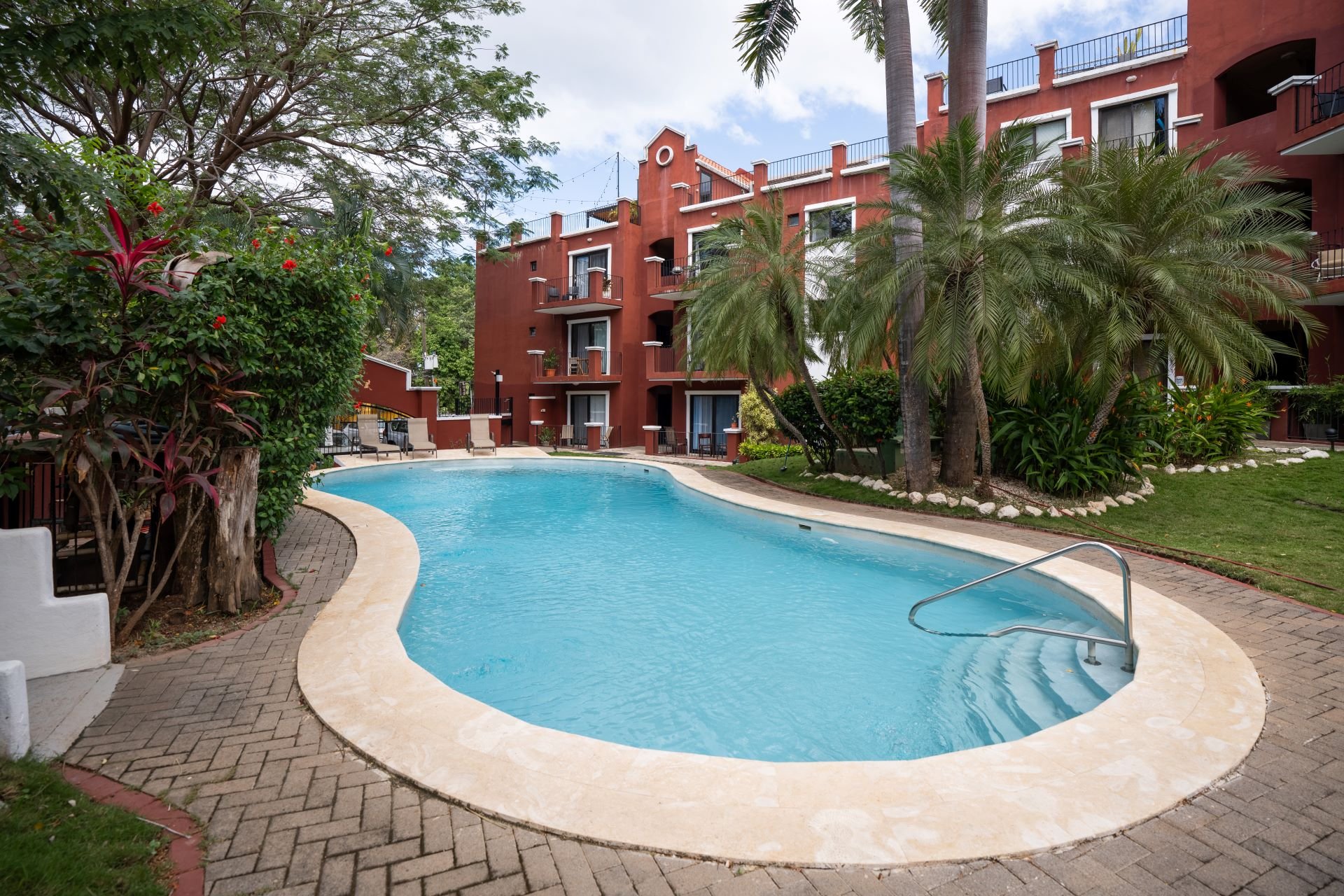Balcones del Pacífico #10 | Charming 2-Bedroom Condo Just Steps from Tamarindo Beach