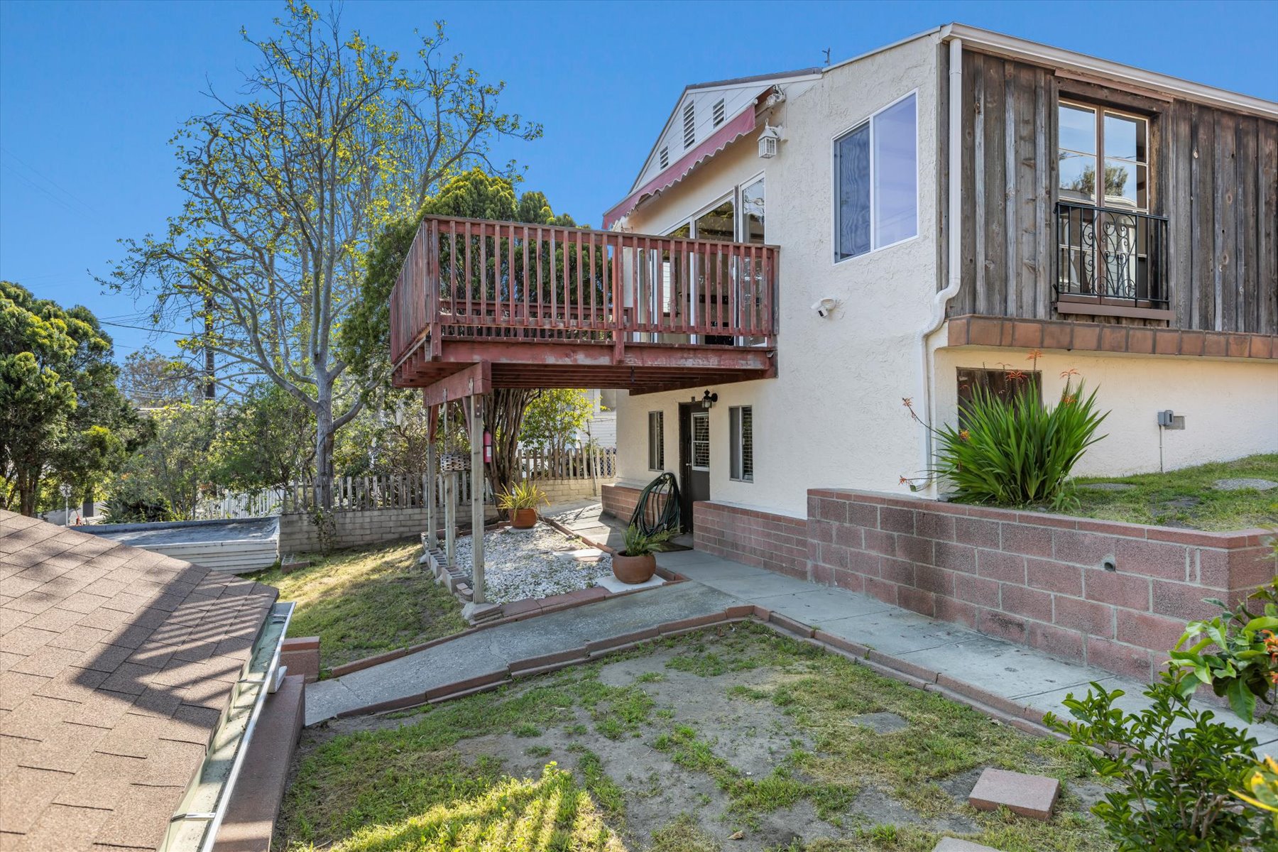 711 Pier Ave, Ocean Park