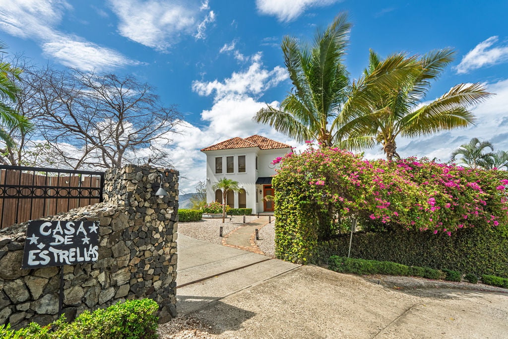 Casa de Estrellas | Elegant 4BR Ocean View Home in Pacific Heights, Potrero