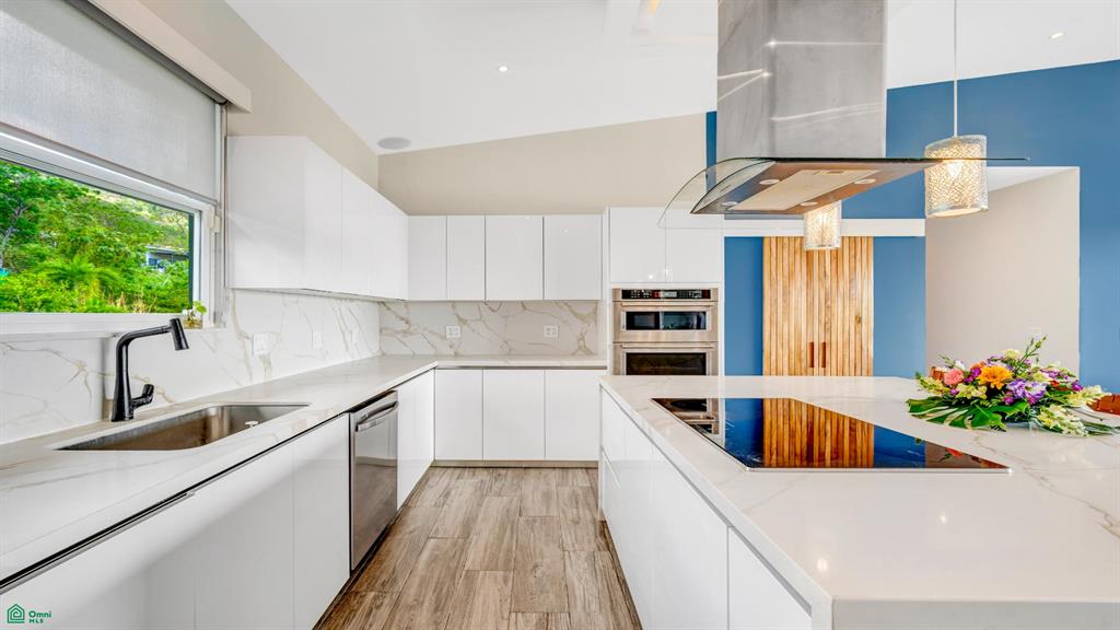 Dos Rios 65 | Modern Ocean View Luxury Home with Studio Apartment