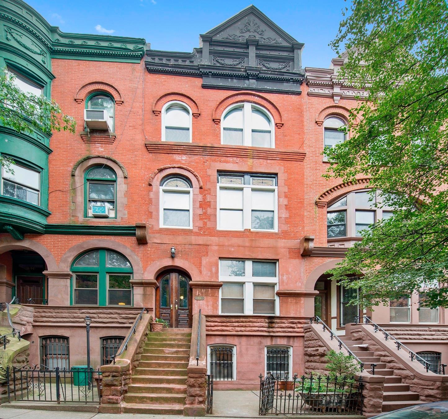 438 6th Street