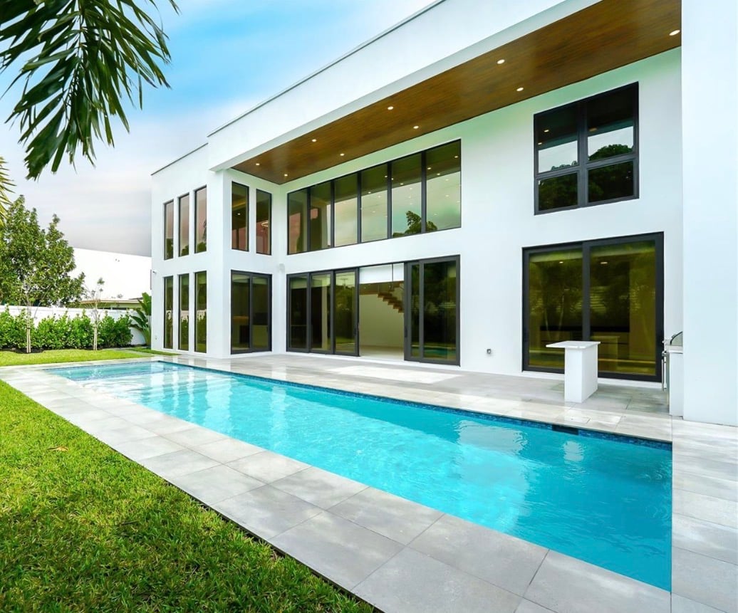 333 NE Spanish Court