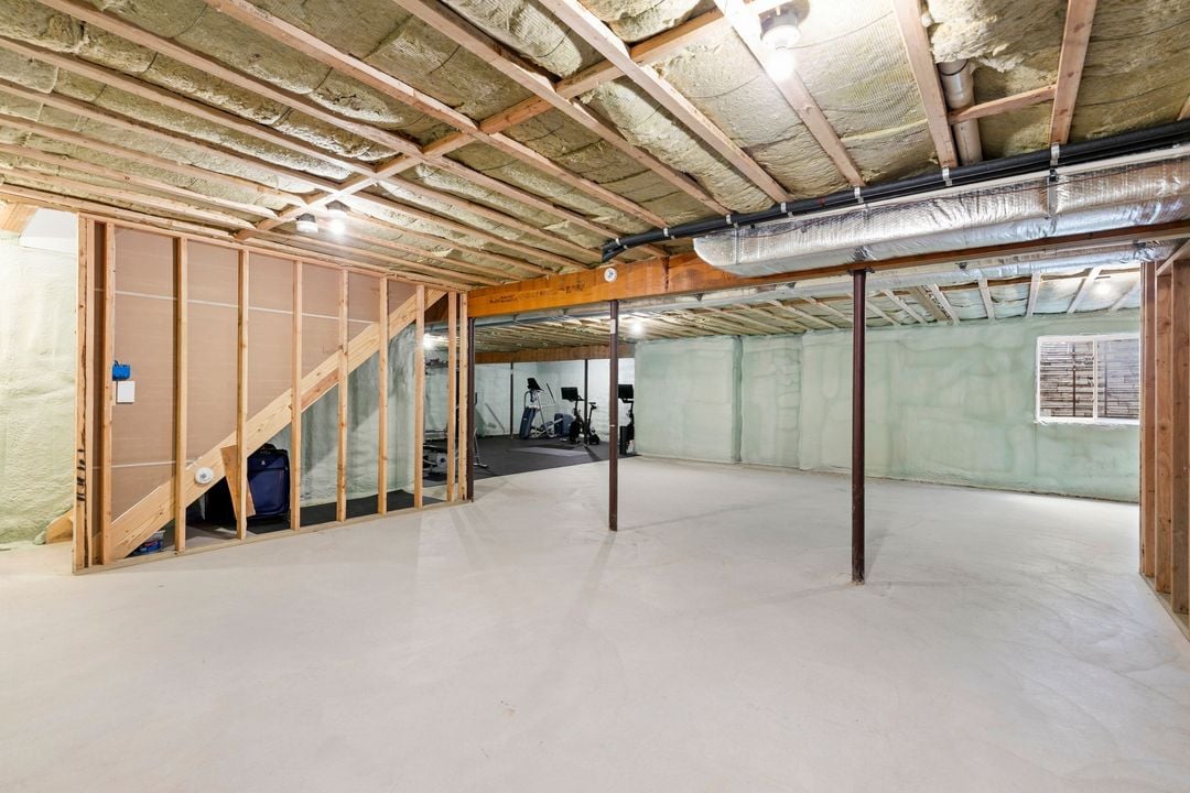 90 Roses Grove Rd