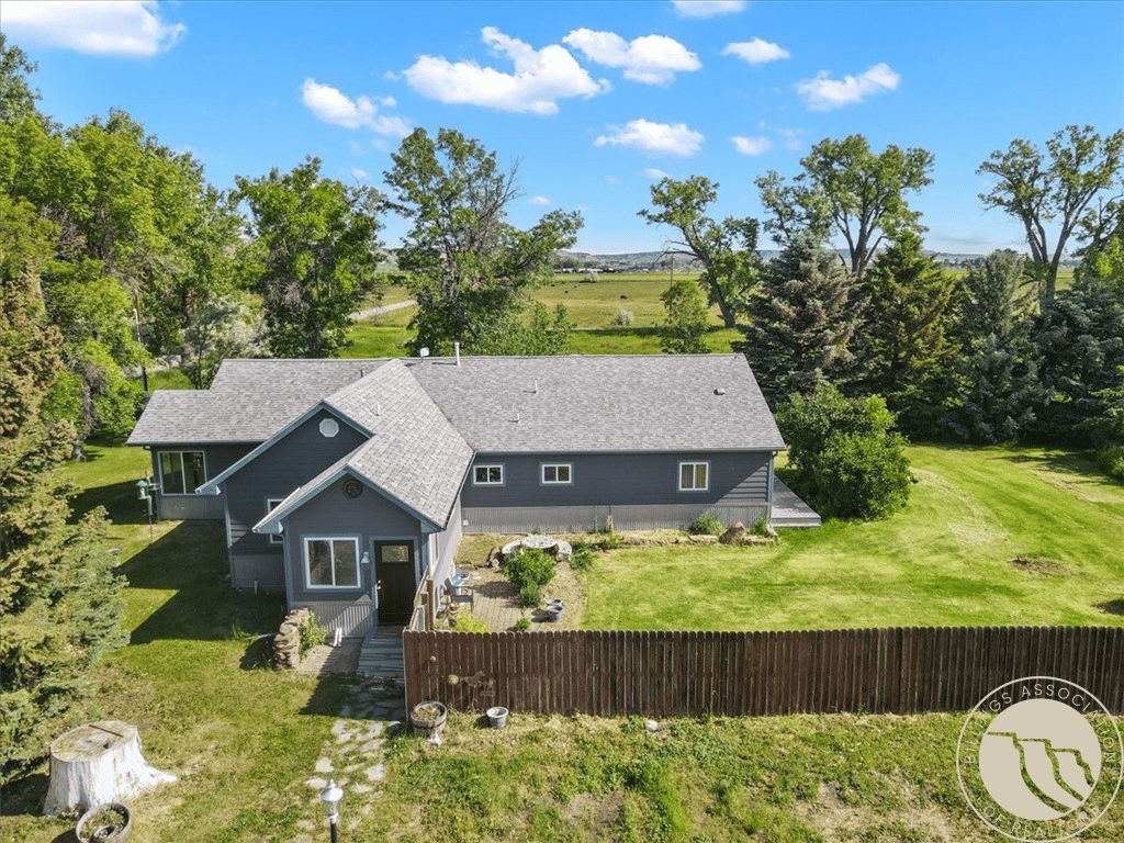 105 Schreiner Rd