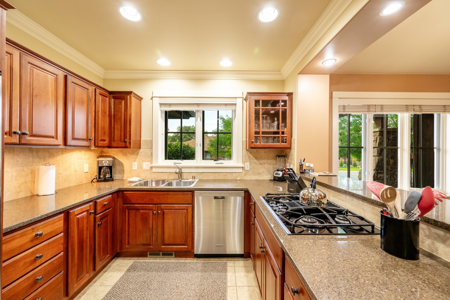 106 Cayuse Ct