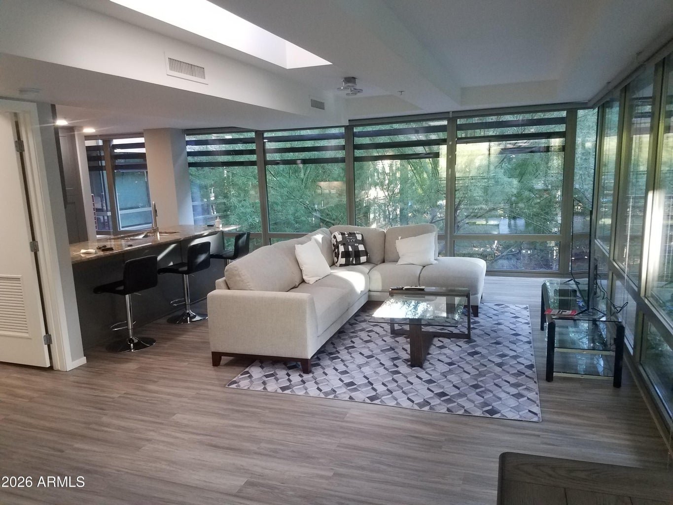 7137 E Rancho Vista Dr, #3012