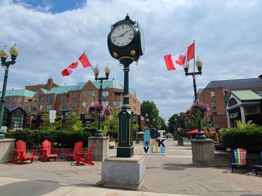 Central Oakville