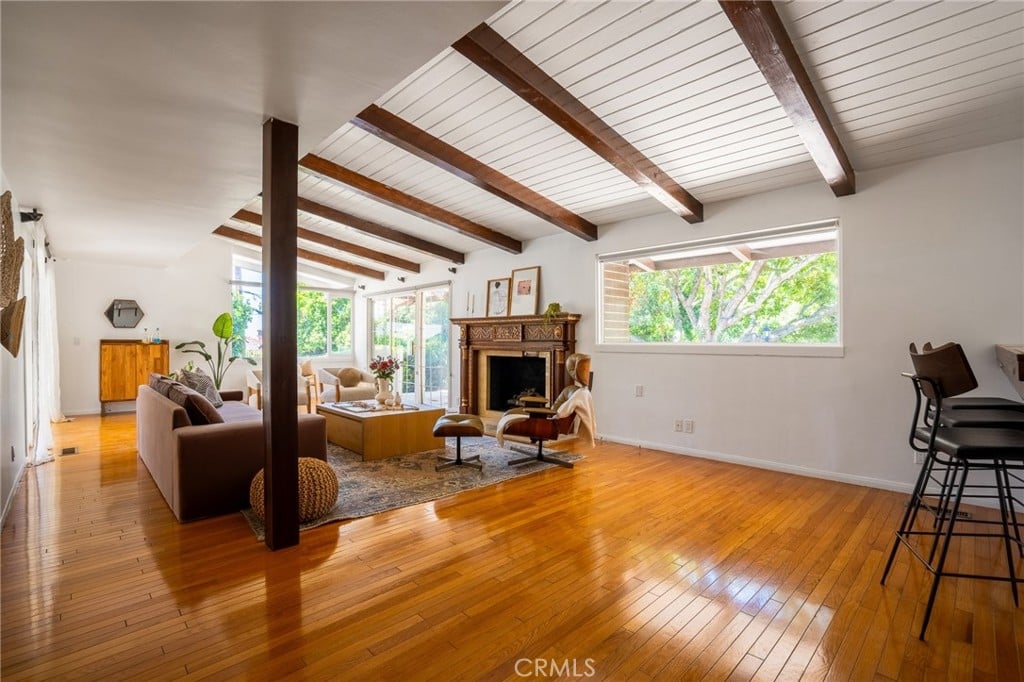 2423 S Buenos Aires Dr
