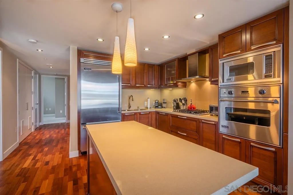 1325 Pacific Hwy Unit 1205